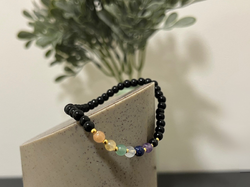 Čakrový náramek Onyx Harmony – Ag 925 / Gold Selection